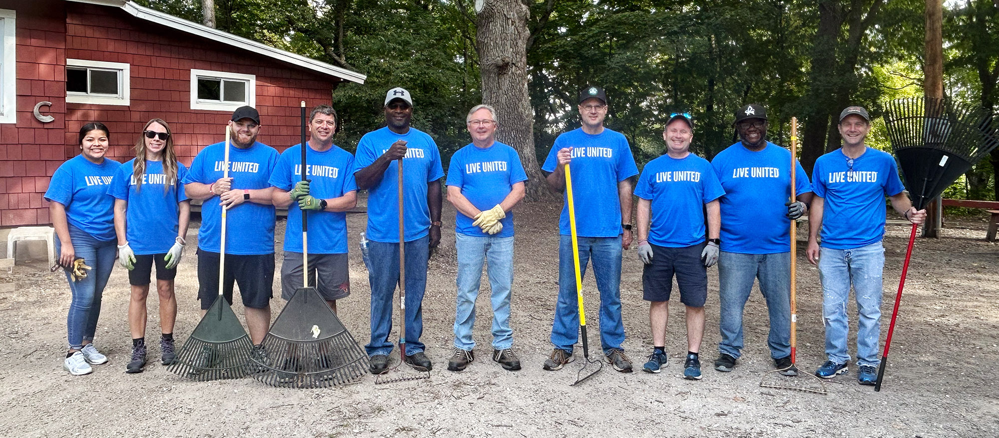 Day of Caring volunteers